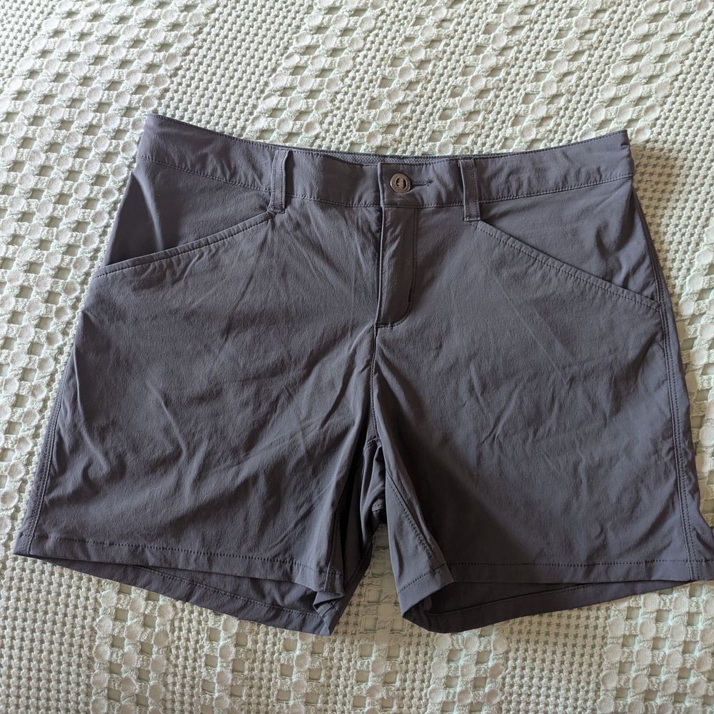 Patagonia Women's Charcoal Cargo Shorts